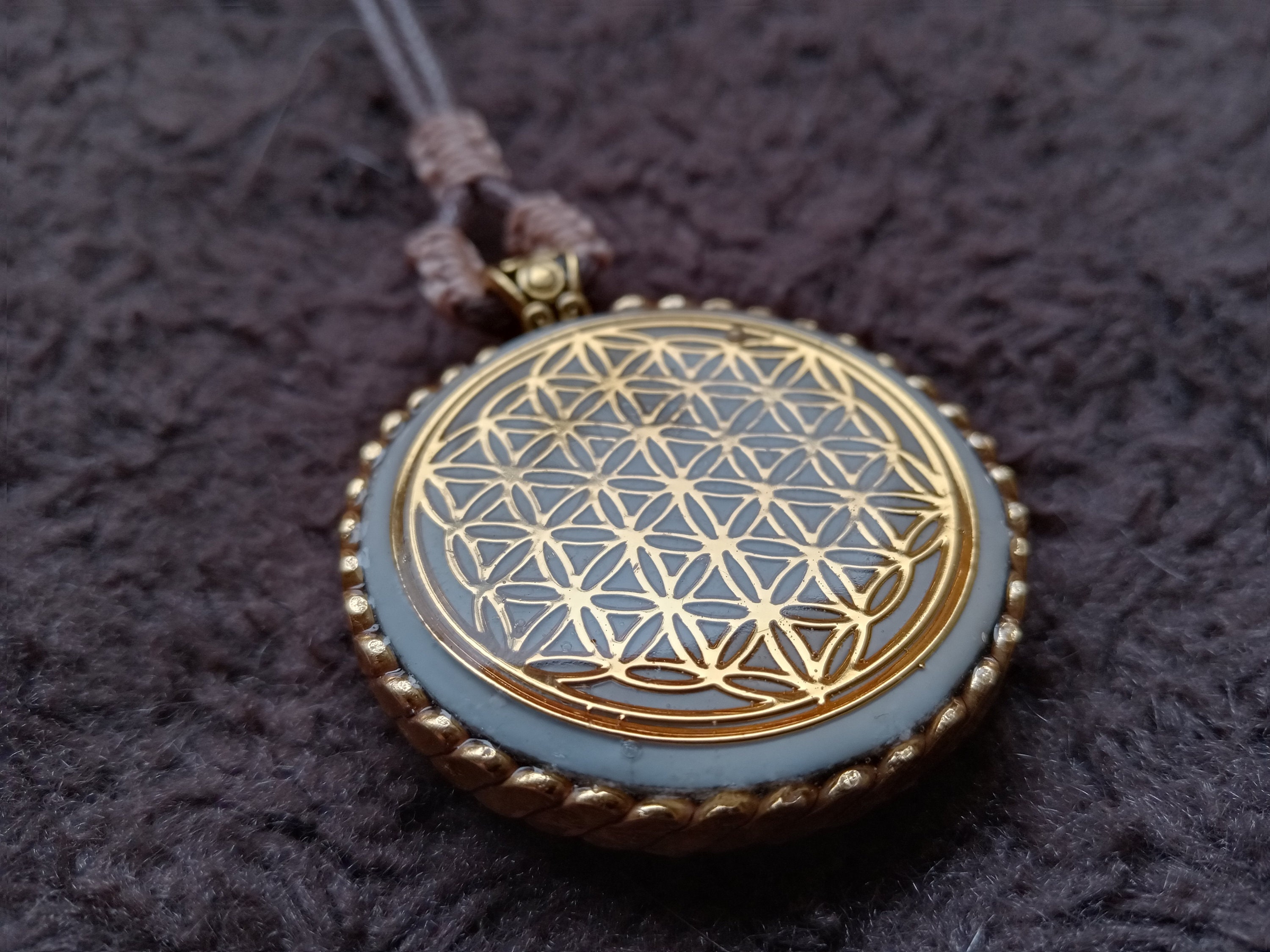 Unlocking the Power of the Vitality Pendant: A Metaphor for Inner Strength