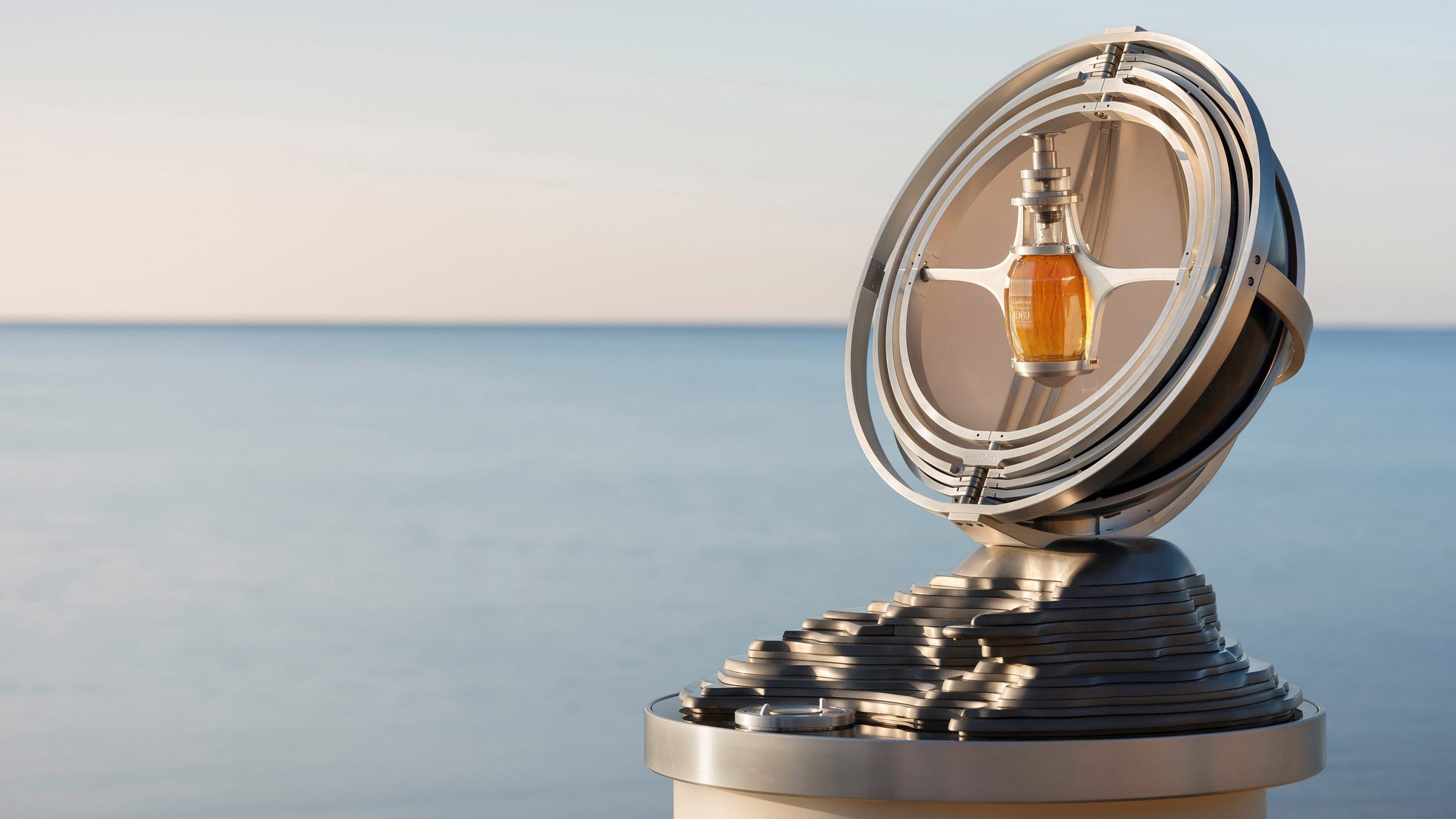 Decanter of Nearly Endless Water: The Symbolism of Sustainability and Luxury in Modern Design