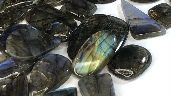 Everything You Need to Know About Uncut Gemstones: The Hidden Beauty Inside