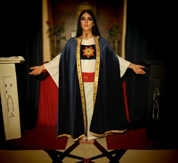 The Priestess Robe: The Mystical Garb That May Be More Than Just a Fashion Statement