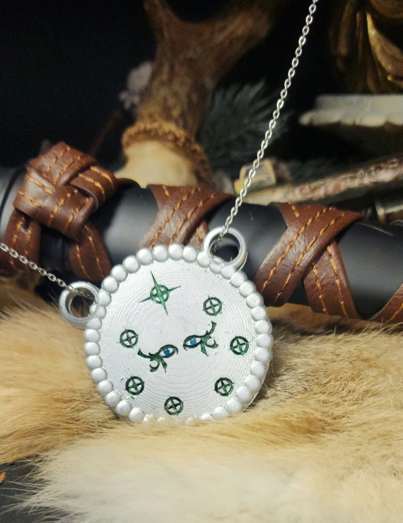 Discover the Mystical Power of Selune Necklace: A Must-Have for Every RPG Enthusiast