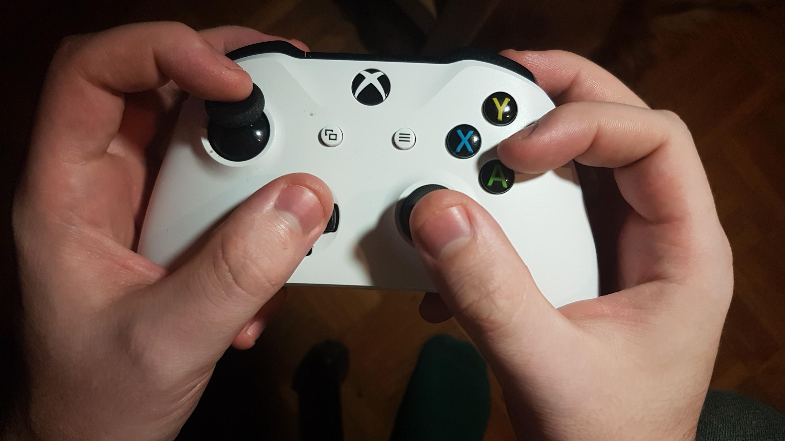 Grip Claw: The Secret Weapon or the Ultimate Frustration for Gamers?