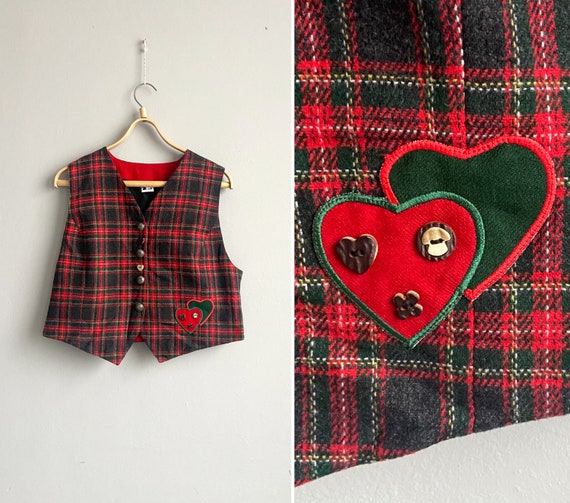 Red Checkered Vest: The Mystery and the Solution Behind This Iconic Gaming Item
