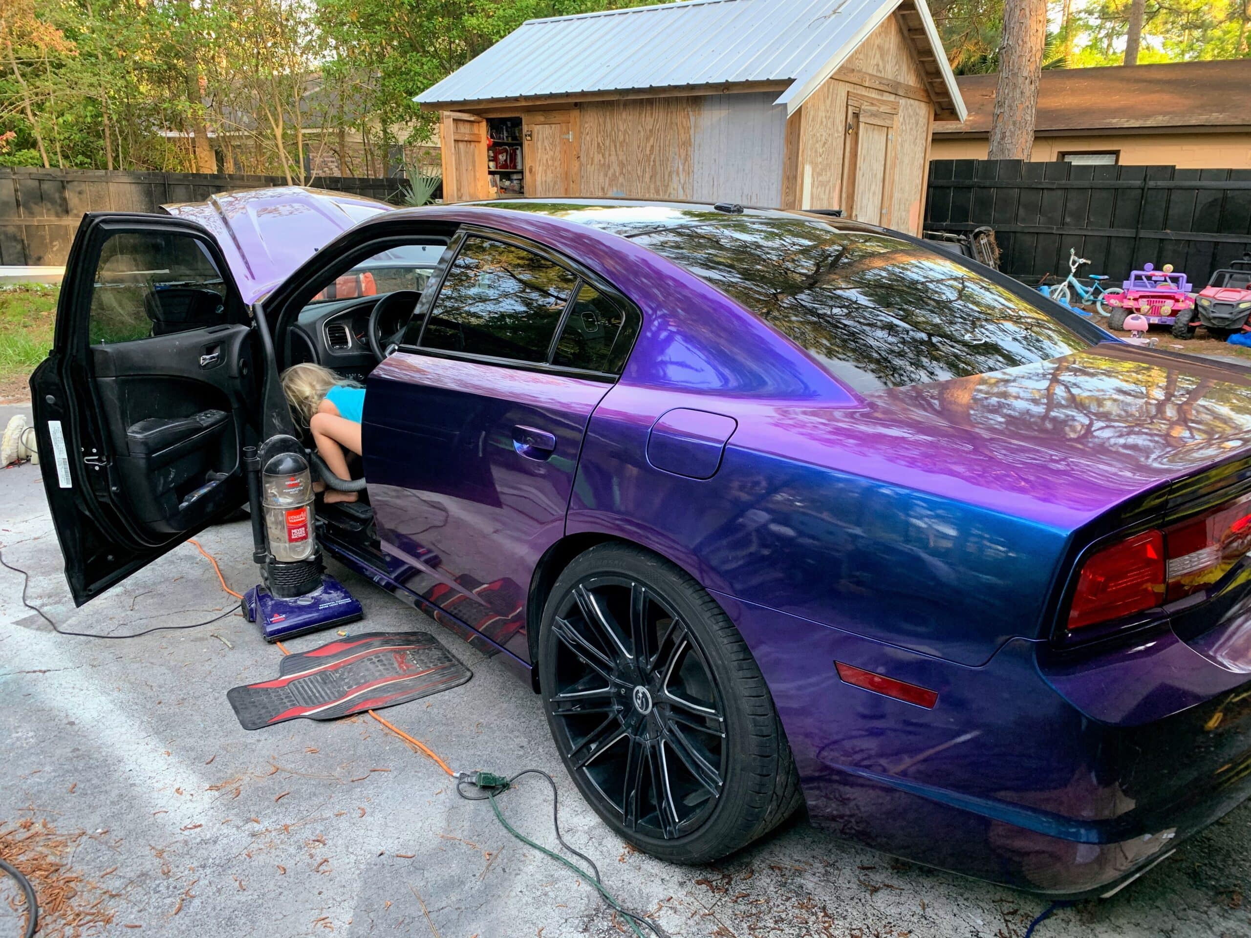 Chameleon Paint Job Cost: What You Need to Know